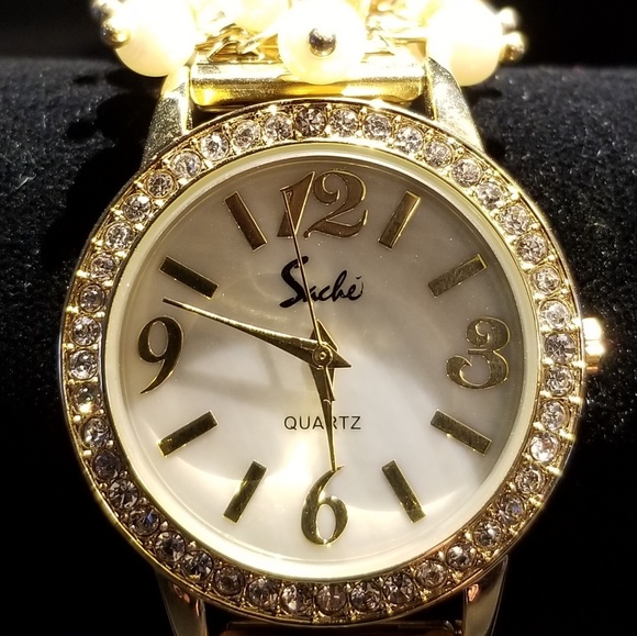 Watch - Picture 3 of 3